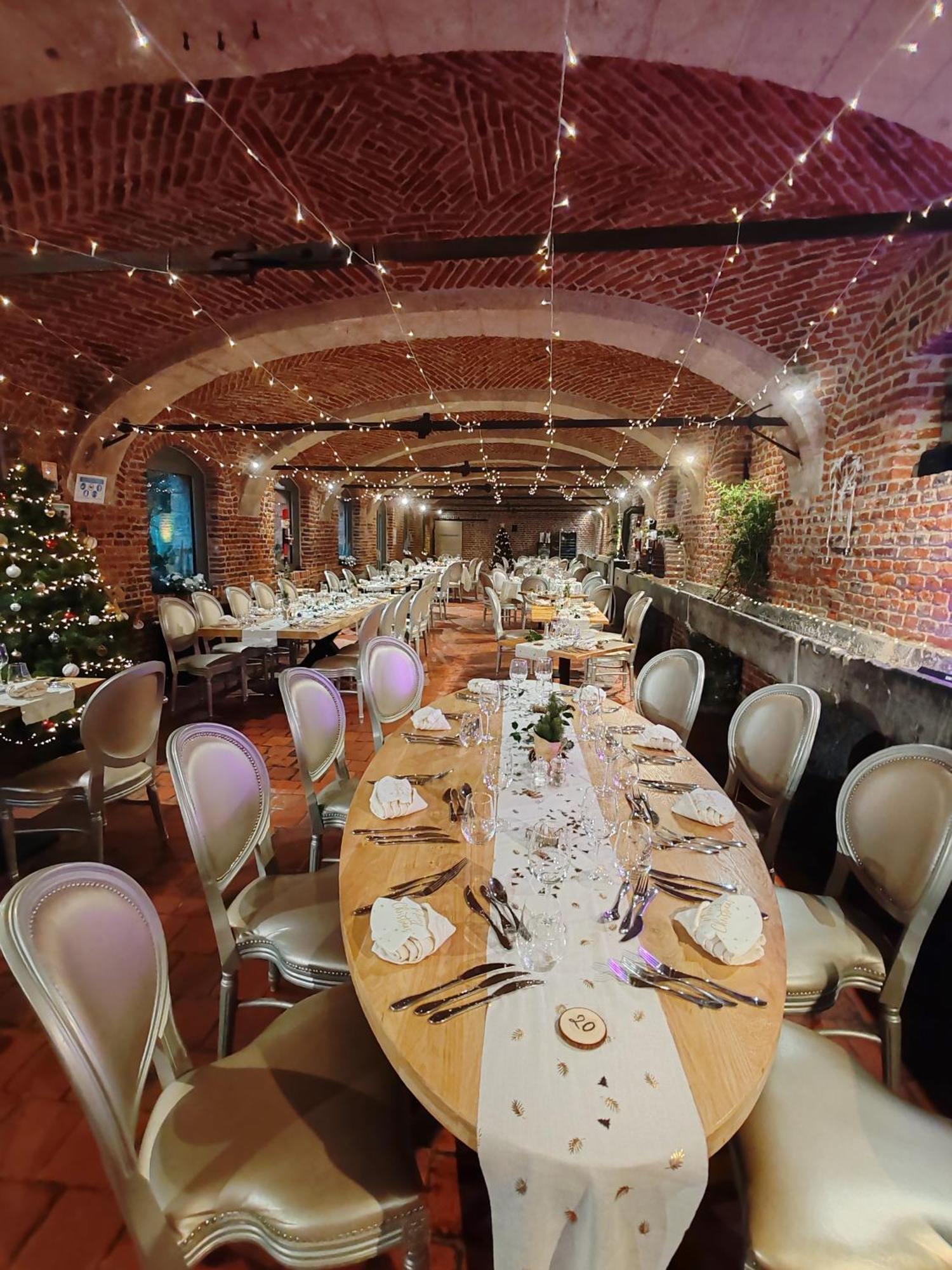 Logis-Hotel-Restaurant La Gentilhommiere Artres Dış mekan fotoğraf