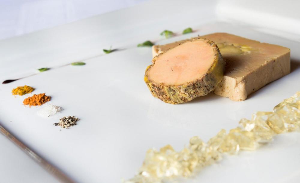 Logis-Hotel-Restaurant La Gentilhommiere Artres Dış mekan fotoğraf