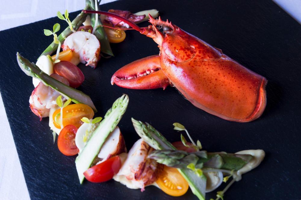 Logis-Hotel-Restaurant La Gentilhommiere Artres Dış mekan fotoğraf