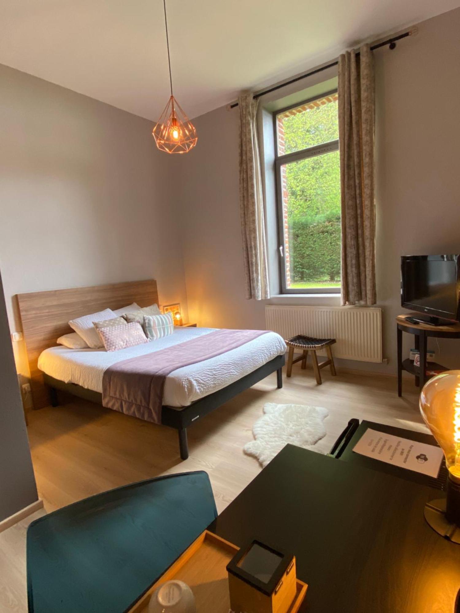 Logis-Hotel-Restaurant La Gentilhommiere Artres Dış mekan fotoğraf